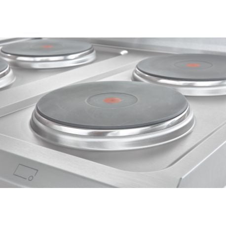 Fourneau 4 feux électriques sur four électrique ventilé GN1/1 - 600x400 - v3