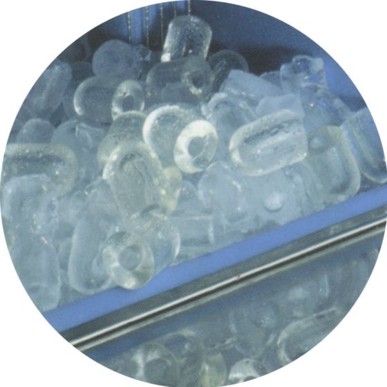 Machine à glaçons creux 55 kg /24h, système à palette (Eaux calcaires), avec réserve, tropicalisée - v5