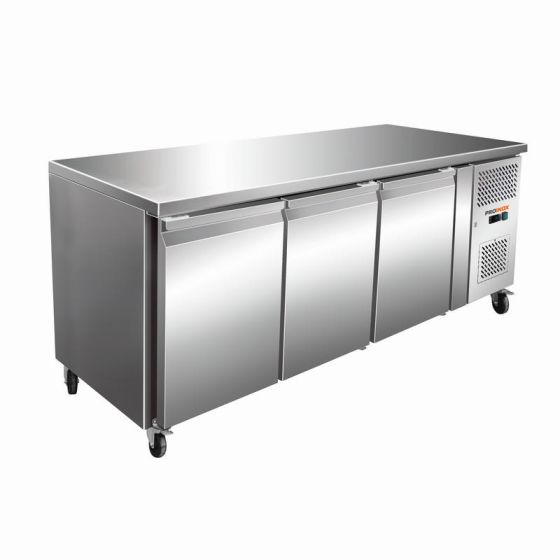Desserte réfrigérée centrale gastro 3 portes Prof. 700 mm, tropicalisée
