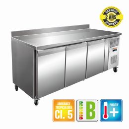 Desserte réfrigérée adossée gastro 3 portes Prof. 700 mm, tropicalisée