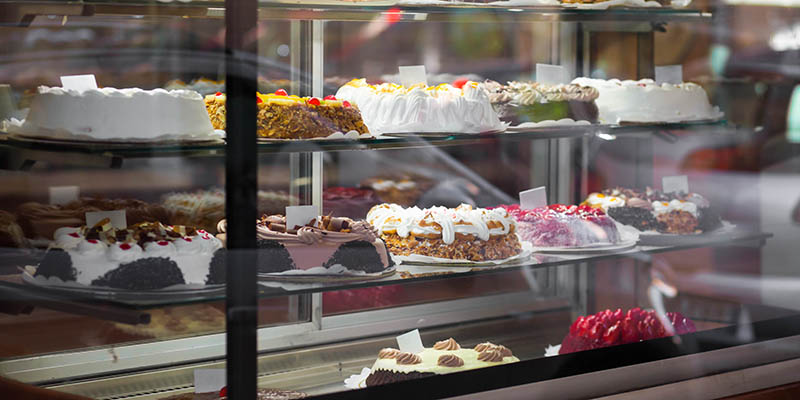 vitrine de pâtisserie