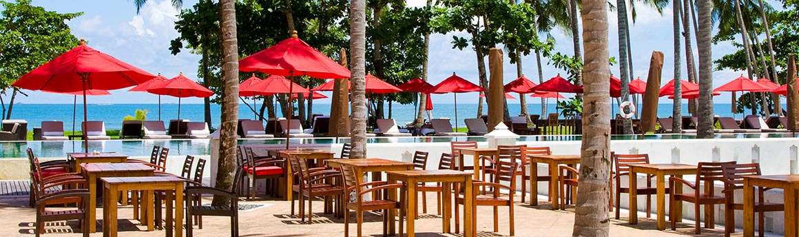 parasols en bord de plage